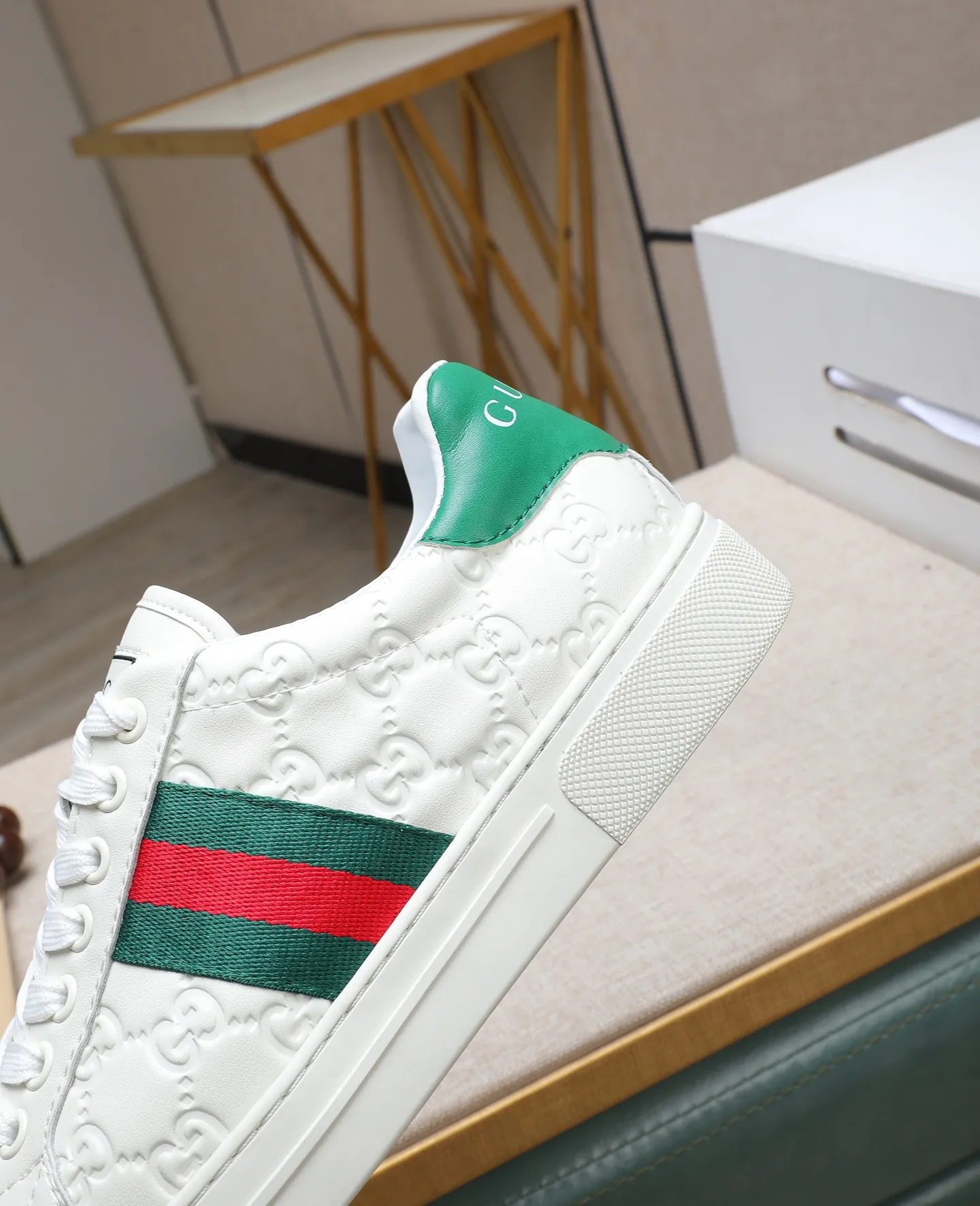 Men's men's shoes 💰440 GUCCI🔍🔍The latest model is on sale at the same time at the counter. Original calfskin imported from Italy, genuine leather lining, (high-end, noble, and classy) with exquisite workmanship. Sole: Original sole provided by the original factory, ⚠Exclusive double-layer movable molded sole super comfortable⚠, real shot 🎬The real thing is better🔍🔍"High quality·Follow the order" Code number 38-44